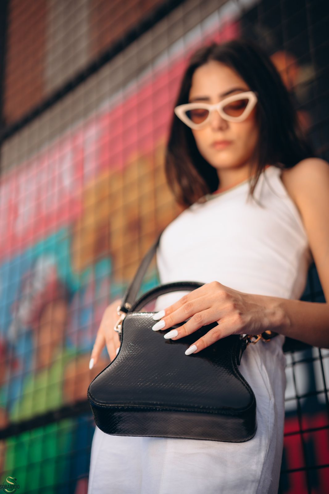 Mettalic black