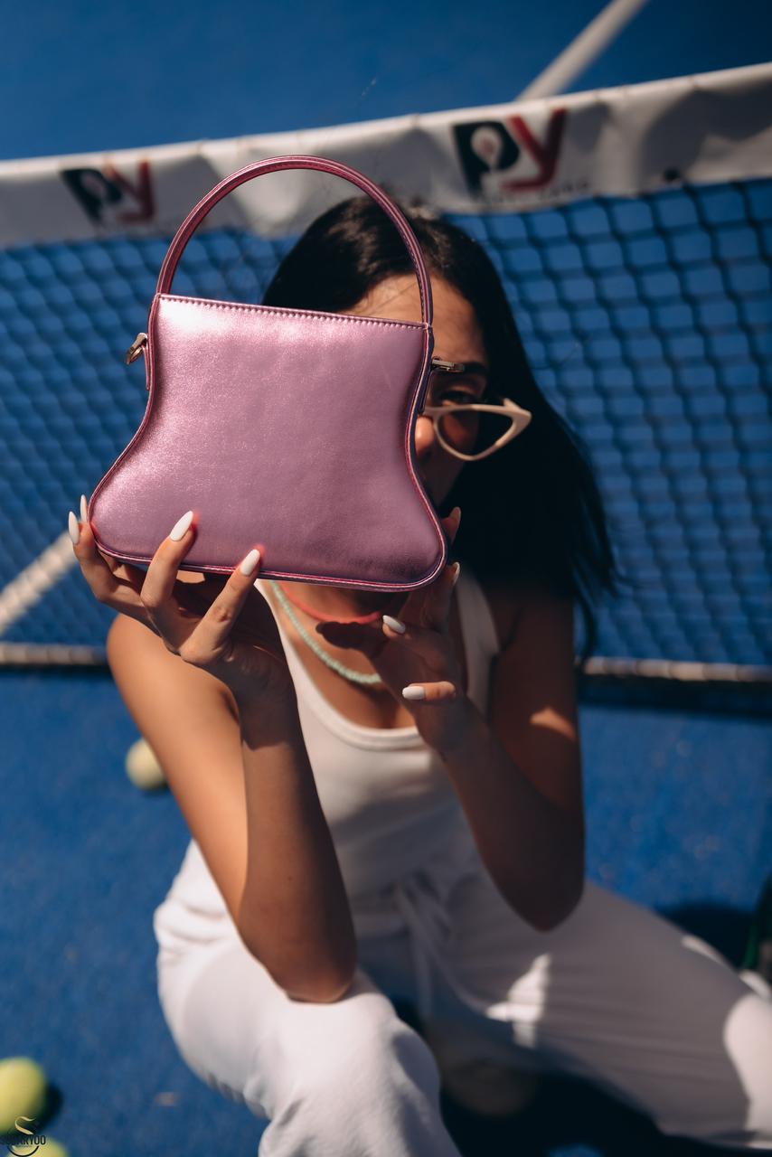 Mettalic hot pink